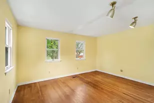 36529 Co Rd 358, Paw Paw, MI 49079 - Photo 16
