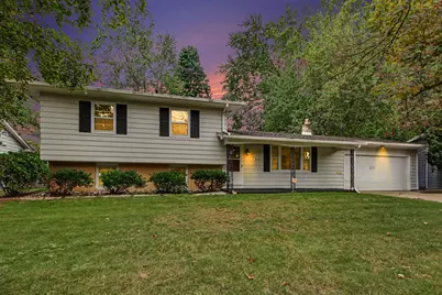 225 Eaton Street, Battle Creek, MI 49017 - Photo 2