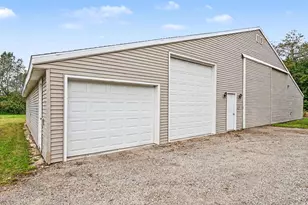 214 Ontario Rd, Niles, MI 49120 - Photo 2