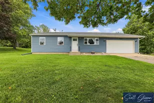2969 Bauer Rd, Jenison, MI 49428 - Photo 1