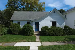 221 Winter Ave, Big Rapids, MI 49307 - Photo 6