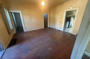 221 Winter Ave, Big Rapids, MI 49307 - Photo 2
