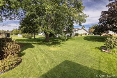 2017 Wolfboro Drive SE, Kentwood, MI 49508 - Photo 38