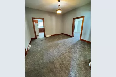 116 E Railroad Street, Dowagiac, MI 49047 - Photo 6