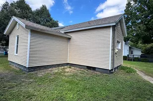 116 E Railroad St, Dowagiac, MI 49047 - Photo 24