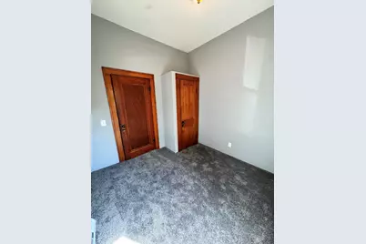 116 E Railroad Street, Dowagiac, MI 49047 - Photo 14