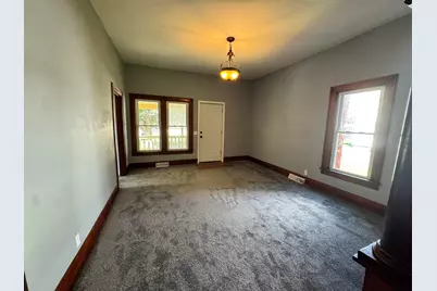116 E Railroad Street, Dowagiac, MI 49047 - Photo 8