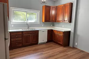 116 E Railroad St, Dowagiac, MI 49047 - Photo 10