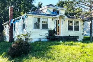 1222 Knapp St, Jackson, MI 49203 - Photo 1