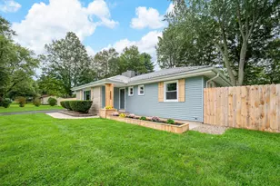 3206 Samson Dr, Buchanan, MI 49107 - Photo 6