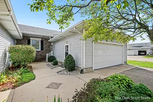 282 Creekside St NW, Sparta, MI 49345 - Photo 2
