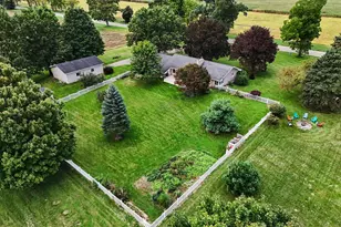 58353 Holtom Rd, Three Rivers, MI 49093 - Photo 4