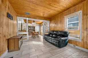 229 Fox St SW, Grand Rapids, MI 49507 - Photo 12