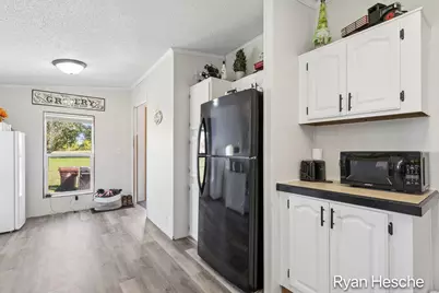 8024 Scott Road, Saranac, MI 48881 - Photo 10