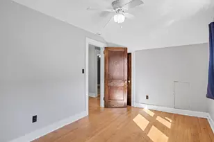 48 Mayfield Ave NE, Grand Rapids, MI 49503 - Photo 18