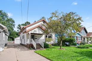48 Mayfield Ave NE, Grand Rapids, MI 49503 - Photo 1