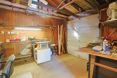 4036 E Empire Avenue, Benton Harbor, MI 49022 - Photo 32