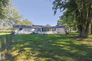 4036 E Empire Ave, Benton Harbor, MI 49022 - Photo 38