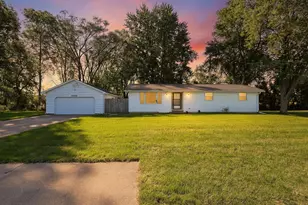 4036 E Empire Ave, Benton Harbor, MI 49022 - Photo 2