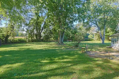 4036 E Empire Avenue, Benton Harbor, MI 49022 - Photo 34
