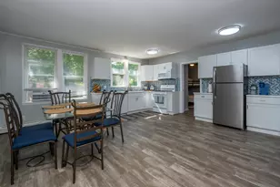 7976 Central Ave, Coloma, MI 49038 - Photo 16
