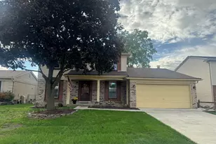 1415 Walnut Ridge Cir, Canton, MI 48187 - Photo 2