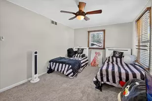36523 Whitcomb St, Livonia, MI 48154 - Photo 56
