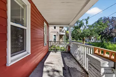 945 Jennette Avenue NW, Grand Rapids, MI 49504 - Photo 4