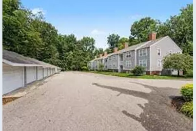 3360 Pine Meadow Drive SE, Kentwood, MI 49512 - Photo 24
