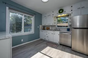 2115 Langley Ave, Saint Joseph, MI 49085 - Photo 14