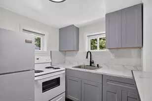 2024 W Washington Ave, Jackson, MI 49203 - Photo 14
