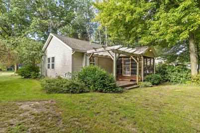 10546 Wildwood Drive, Greenville, MI 48838 - Photo 22