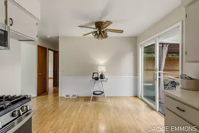 731 66th Street SE, Grand Rapids, MI 49548 - Photo 12