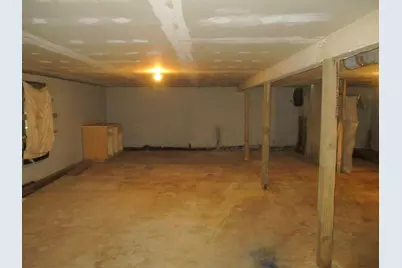 388 N Euclid Avenue, Benton Harbor, MI 49022 - Photo 18
