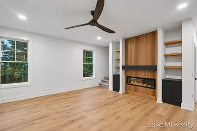 5655 Courtney Lynn Court SW, Wyoming, MI 49418 - Photo 10