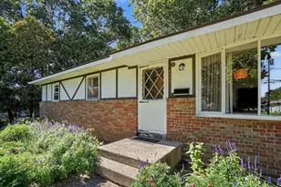 4699 Susan St, Muskegon, MI 49441 - Photo 2