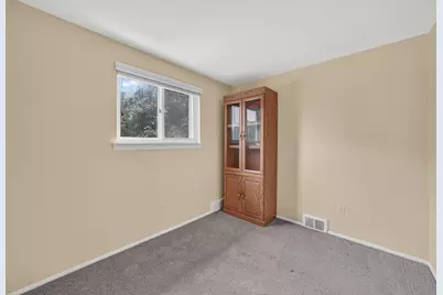 280 Clinton River Drive, Mount Clemens, MI 48043 - Photo 32