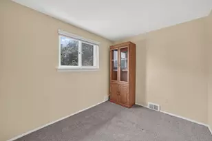 280 Clinton River Dr, Mount Clemens, MI 48043 - Photo 32