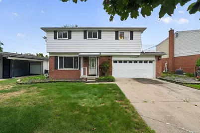 280 Clinton River Drive, Mount Clemens, MI 48043 - Photo 2