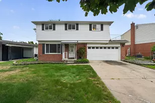 280 Clinton River Dr, Mount Clemens, MI 48043 - Photo 2