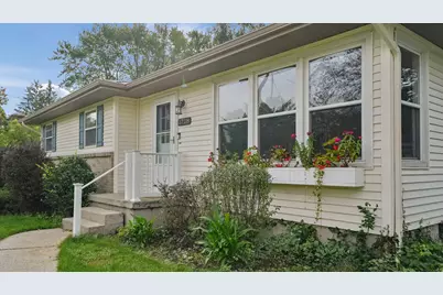 1728 Langley Street SE, Grand Rapids, MI 49508 - Photo 2