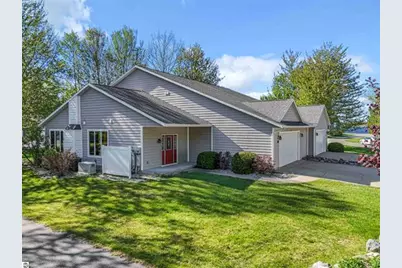 122 Davidsen Shrs Drive, Cadillac, MI 49601 - Photo 1