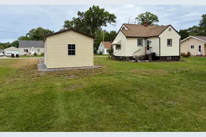 1681 Langeland Avenue, Muskegon, MI 49442 - Photo 6