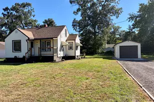 1681 Langeland Ave, Muskegon, MI 49442 - Photo 2