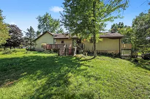 8727 Coyle Dr, Pinckney, MI 48169 - Photo 22
