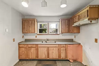 2074 Delhi Street NE, Holt, MI 48842 - Photo 6