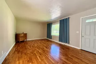 4801 Tressa Dr, Lansing, MI 48910 - Photo 4