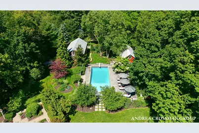 2075 Lakeshore Drive, Fennville, MI 49408 - Photo 14