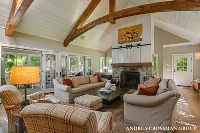 2075 Lakeshore Drive, Fennville, MI 49408 - Photo 18