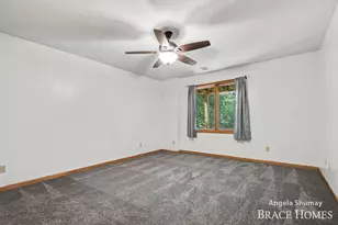 4661 Windcliff Dr NE, Rockford, MI 49341 - Photo 24